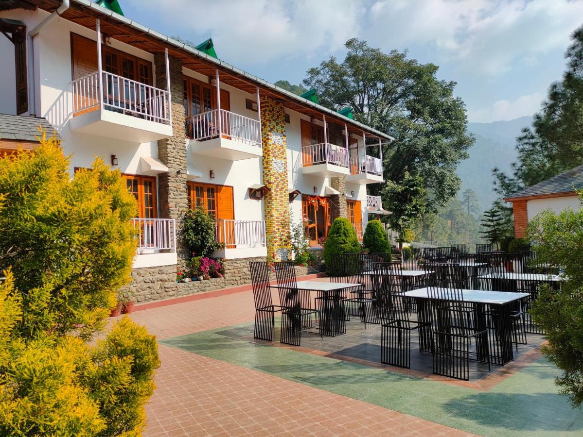 Amar Valley Resort Нейнитал Екстериор снимка